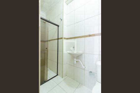 Banheiro de casa para alugar com 1 quarto, 50m² em Vila Pereira Barreto, São Paulo