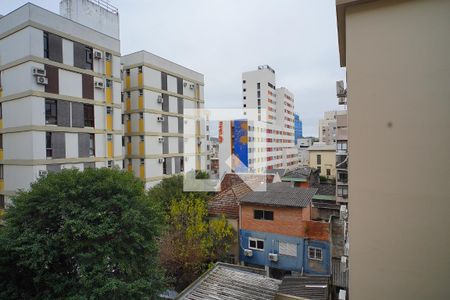 Quarto _Vista  de apartamento para alugar com 1 quarto, 42m² em Floresta, Porto Alegre