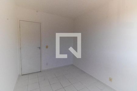Quarto 1 de apartamento para alugar com 2 quartos, 50m² em Maria Paula, Niterói