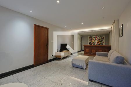Apartamento à venda com 4 quartos, 180m² em Carmo, Belo Horizonte