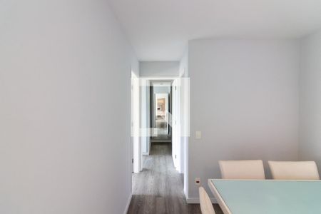 Corredor de apartamento para alugar com 2 quartos, 72m² em Vila Nova Conceição, São Paulo