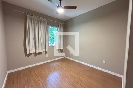 Quarto 2 de apartamento para alugar com 2 quartos, 69m² em Porto da Lagoa, Florianópolis