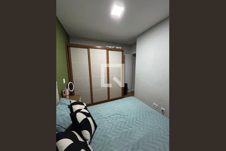 Quarto de apartamento à venda com 2 quartos, 51m² em São Pedro, Osasco