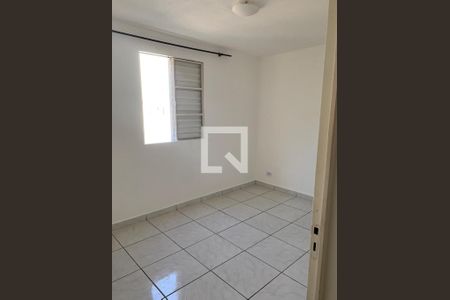 Quarto de apartamento para alugar com 2 quartos, 48m² em Roselândia, Cotia