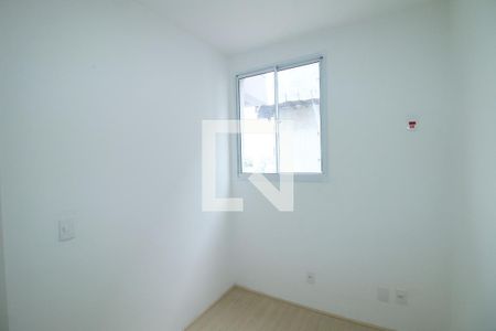 Quarto 2 de apartamento para alugar com 2 quartos, 54m² em Irajá, Rio de Janeiro