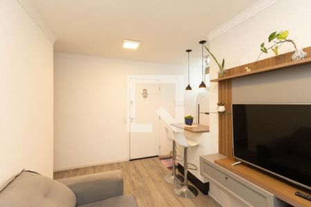 Sala  de apartamento para alugar com 2 quartos, 47m² em Parque Vitoria, São Paulo