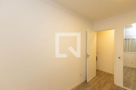 Quarto 1 de apartamento para alugar com 2 quartos, 47m² em Parque Vitoria, São Paulo