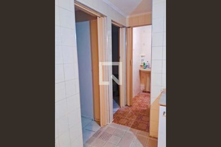 Corredor de apartamento à venda com 2 quartos, 58m² em Vila Sabrina, São Paulo