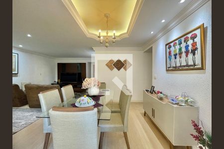 Apartamento à venda com 4 quartos, 130m² em Cachoeirinha, Belo Horizonte
