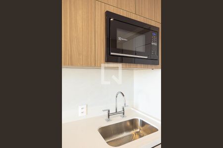 Sala/Cozinha de apartamento para alugar com 1 quarto, 41m² em Indianópolis, São Paulo