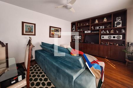 Sala 1 de casa à venda com 4 quartos, 250m² em Santa Rosa, Niterói