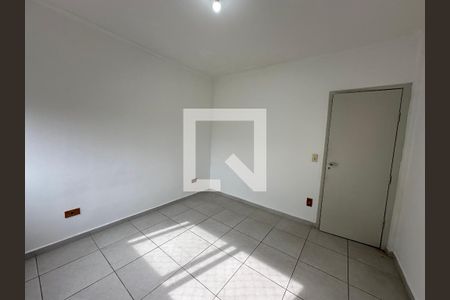 Quarto 2 de apartamento para alugar com 2 quartos, 68m² em Vila Valenca, São Vicente