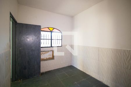 Quarto de casa para alugar com 1 quarto, 16m² em Trindade, São Gonçalo