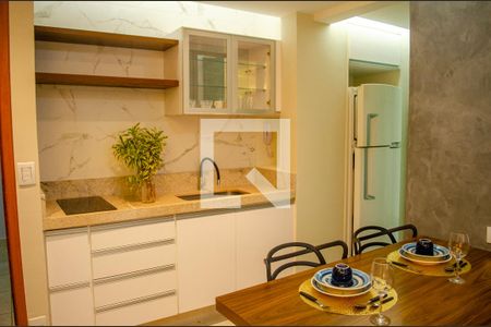 Cozinha de apartamento para alugar com 1 quarto, 58m² em Setor Central, Goiânia