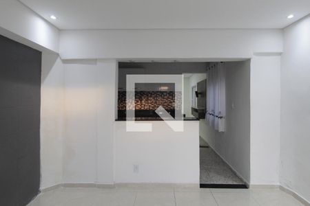 Sala de kitnet/studio para alugar com 1 quarto, 35m² em Jardim Felicidade, Belo Horizonte