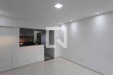 Sala de kitnet/studio para alugar com 1 quarto, 35m² em Jardim Felicidade, Belo Horizonte