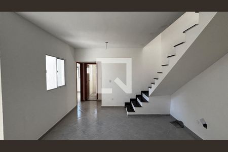 Sala  de apartamento à venda com 2 quartos, 120m² em Vila Suíça, Santo André