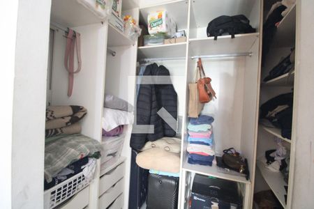 Quarto 1 / closet de casa de condomínio à venda com 3 quartos, 100m² em Jardim dos Manacas, São Paulo