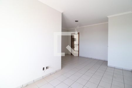 Sala de apartamento para alugar com 3 quartos, 83m² em Osvaldo Rezende, Uberlândia