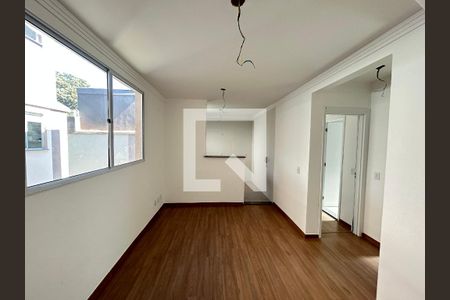 Apartamento à venda com 2 quartos, 110m² em Paquetá, Belo Horizonte