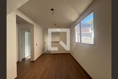 Apartamento à venda com 2 quartos, 110m² em Paquetá, Belo Horizonte