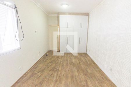 Suíte 2 de casa à venda com 3 quartos, 184m² em Vila Bertioga, São Paulo