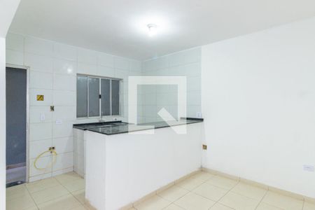 Sala de casa para alugar com 2 quartos, 64m² em Jardim Rincão, São Paulo