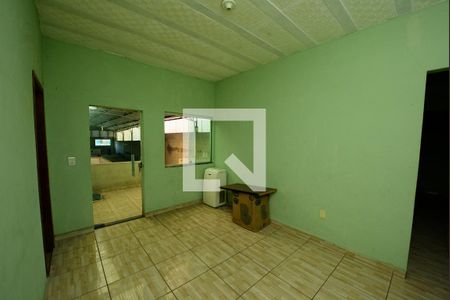 Sala de casa para alugar com 3 quartos, 263m² em Novo Riacho, Contagem