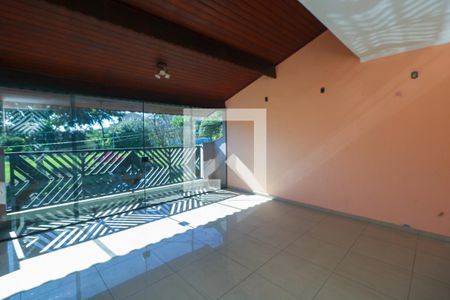 Varanda da Sala de casa para alugar com 3 quartos, 276m² em Jardim Marek, Santo André