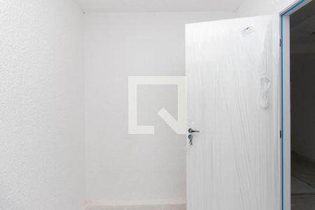 Quarto 1 de apartamento para alugar com 2 quartos, 42m² em Parque Novo Mundo, São Paulo