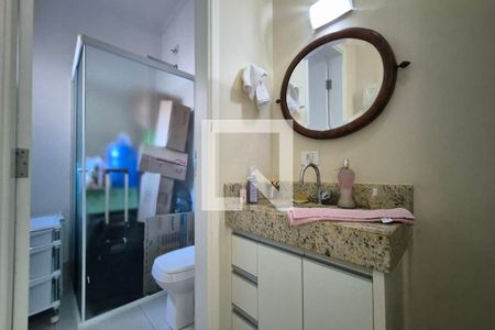 Banheiro de casa à venda com 4 quartos, 314m² em Vila Lemos, Campinas