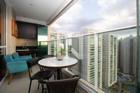 Sacada de apartamento à venda com 3 quartos, 105m² em Taguatinga, Brasília