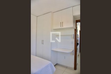 Quarto - Armário de kitnet/studio para alugar com 1 quarto, 30m² em João Pinheiro, Belo Horizonte