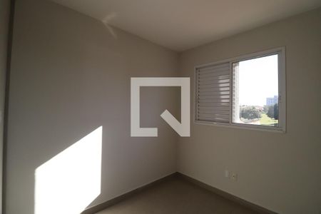 Quarto 1 de apartamento para alugar com 3 quartos, 84m² em Segismundo Pereira, Uberlândia