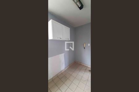 Cozinha de apartamento à venda com 2 quartos, 46m² em Quitaúna, Osasco