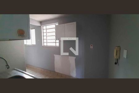 Cozinha de apartamento à venda com 2 quartos, 46m² em Quitaúna, Osasco
