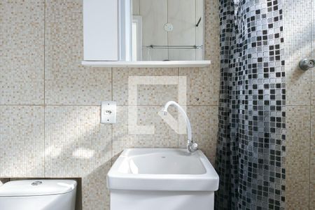 Banheiro  de kitnet/studio para alugar com 1 quarto, 36m² em Santa Teresa, Rio de Janeiro