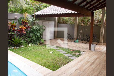 Casa para alugar com 3 quartos, 240m² em Guaratiba, Rio de Janeiro