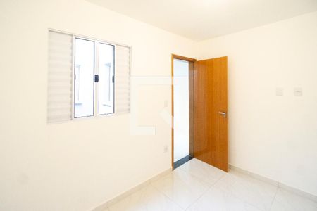 Quarto 01 de apartamento para alugar com 2 quartos, 39m² em Penha de França, São Paulo