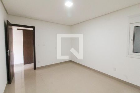 Quarto 1 de apartamento para alugar com 2 quartos, 5689m² em Niterói, Canoas