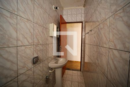 Banheiro de casa para alugar com 3 quartos, 125m² em Vila Bauab, São Paulo