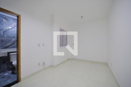 Sala/Cozinha e Quarto de kitnet/studio para alugar com 1 quarto, 17m² em Vila Esperança, São Paulo