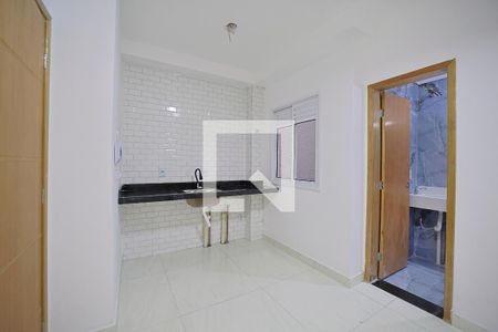 Cozinha e Área de Serviço de kitnet/studio para alugar com 1 quarto, 17m² em Vila Esperança, São Paulo