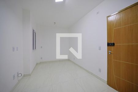 Sala/Cozinha e Quarto de kitnet/studio para alugar com 1 quarto, 17m² em Vila Esperança, São Paulo
