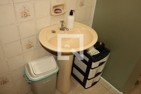 Casa à venda com 3 quartos, 120m² em Jardim Santa Adelia, São Paulo
