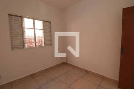 Quarto 2 de casa para alugar com 3 quartos, 80m² em Parque dos Pinus, Ribeirão Preto