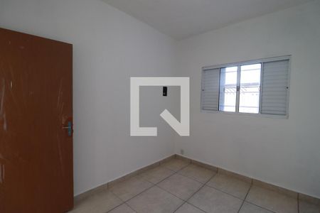Quarto 1 de casa para alugar com 3 quartos, 80m² em Parque dos Pinus, Ribeirão Preto