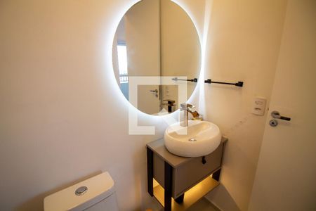 Banheiro de apartamento para alugar com 2 quartos, 46m² em Santo Amaro, São Paulo