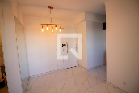 Sala / Sala de Jantar de apartamento para alugar com 2 quartos, 46m² em Santo Amaro, São Paulo
