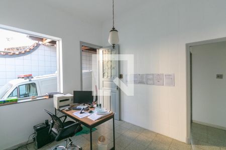 Casa à venda com 2 quartos, 300m² em Floresta, Belo Horizonte